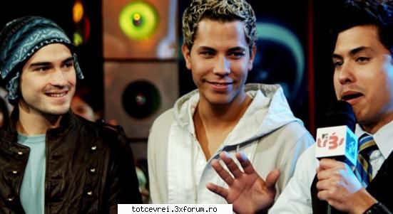 christian y poncho rbd @ mi trl (mtv tr3s)
